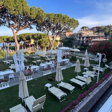 Apartment Portofino Est